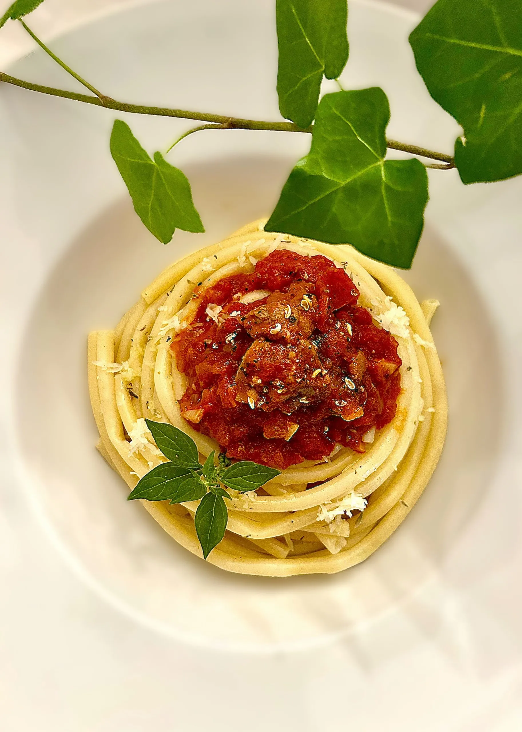 Bucati With Veal and Tomato Sauce